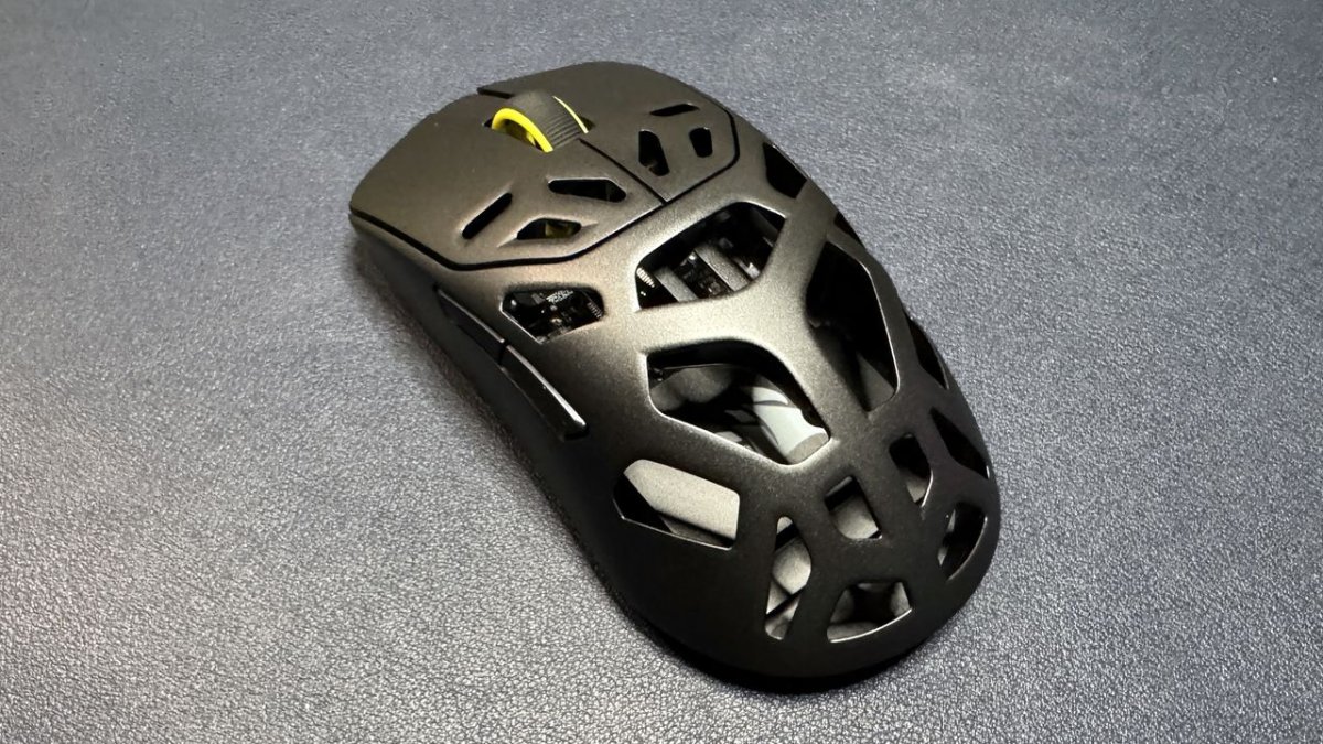 Corsair Sabre v2 Pro Wireless MG: Maqneziumlu siçan qiyməti ilə təəccübləndirir