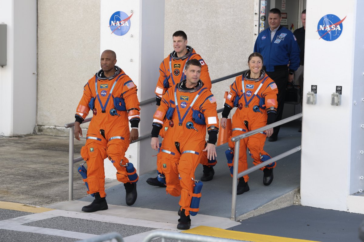 Ayın orbitinə ilk qara dərili qadın astronavt göndəriləcək