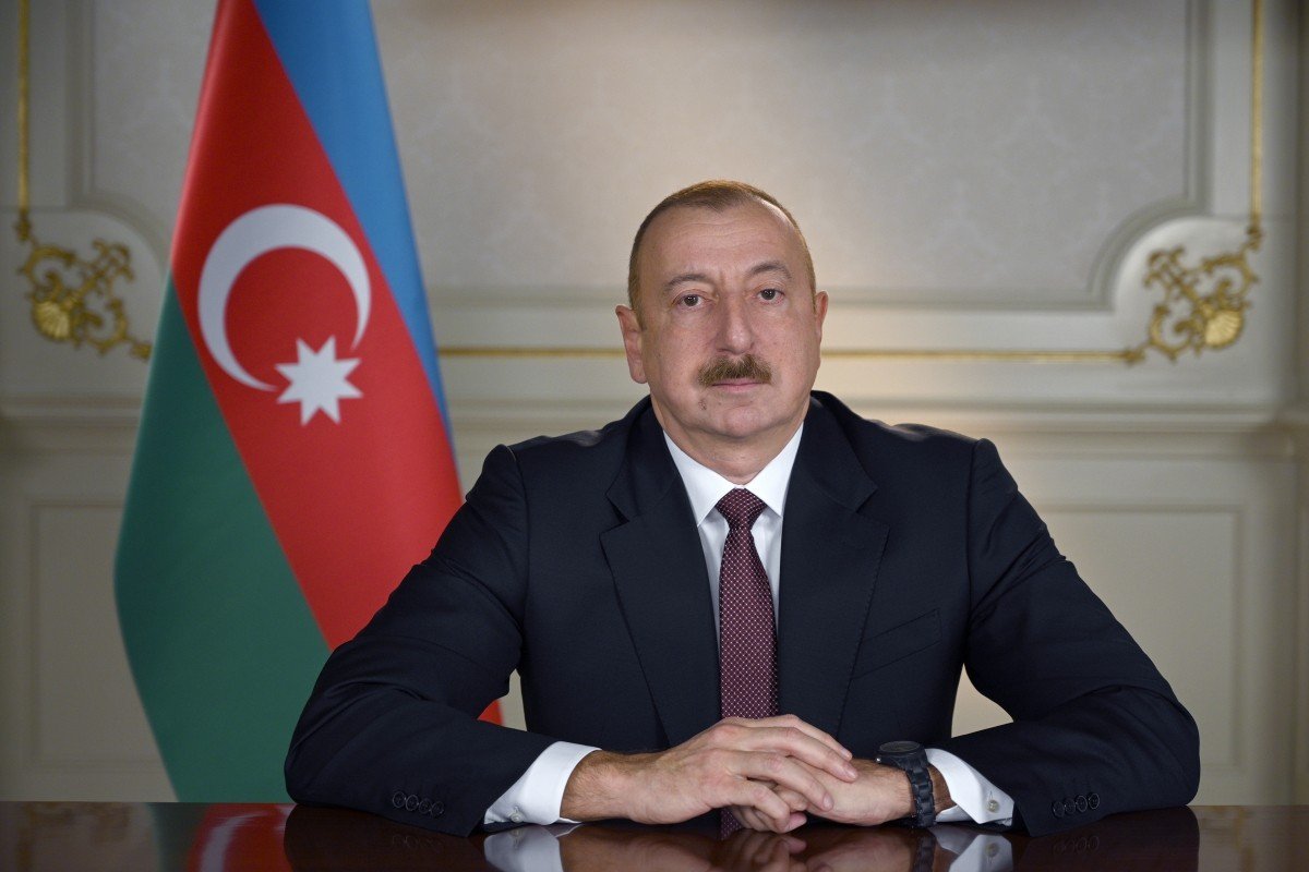 İlham Əliyev Xocavənd kəndində görülmüş işlərlə tanış olub
