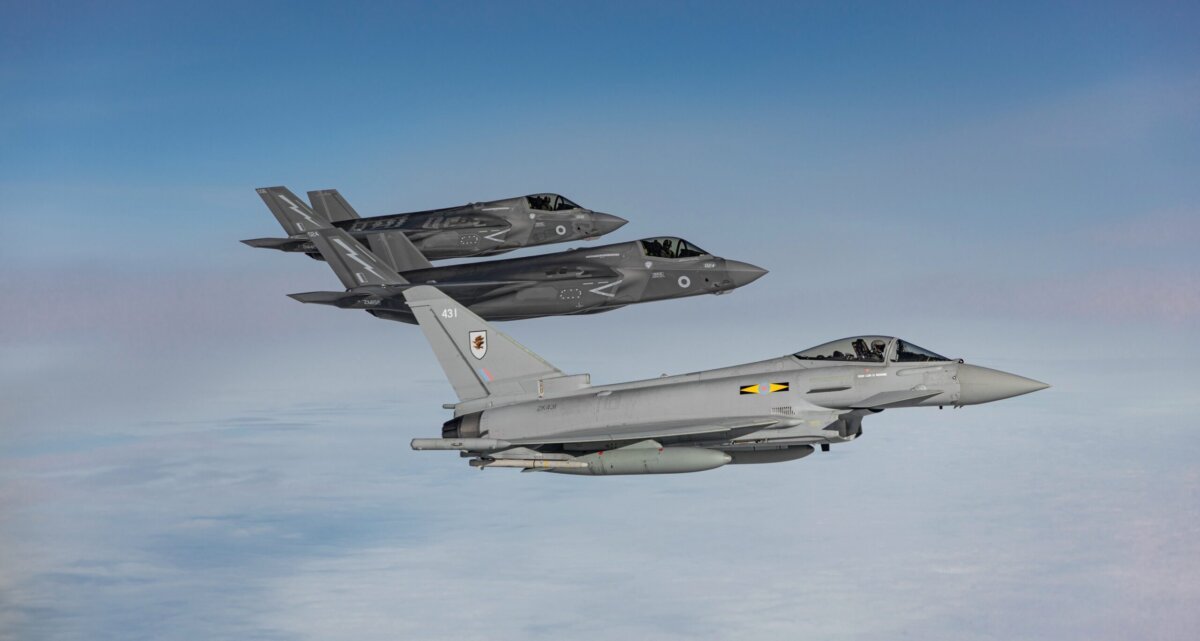 Britaniya, F-35B təyyarələrini Kiprə yerləşdirdi