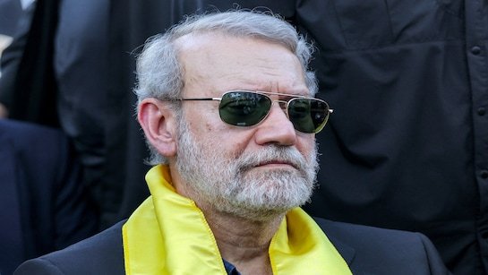 Əli Laricani hücum zamanı öldürüldüyü deyilir