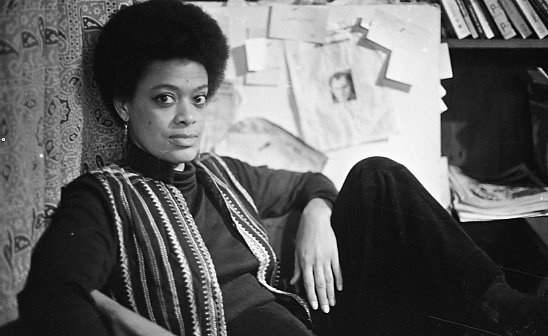 Toni Keyd Bambara: İrsi sənədli filmdə yaşayır