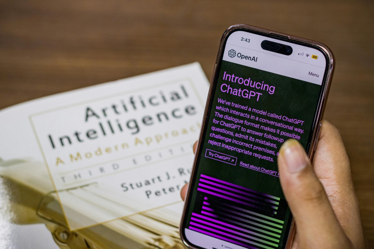 iOS 18: Siri-yə süni intellekt gücü gəlir