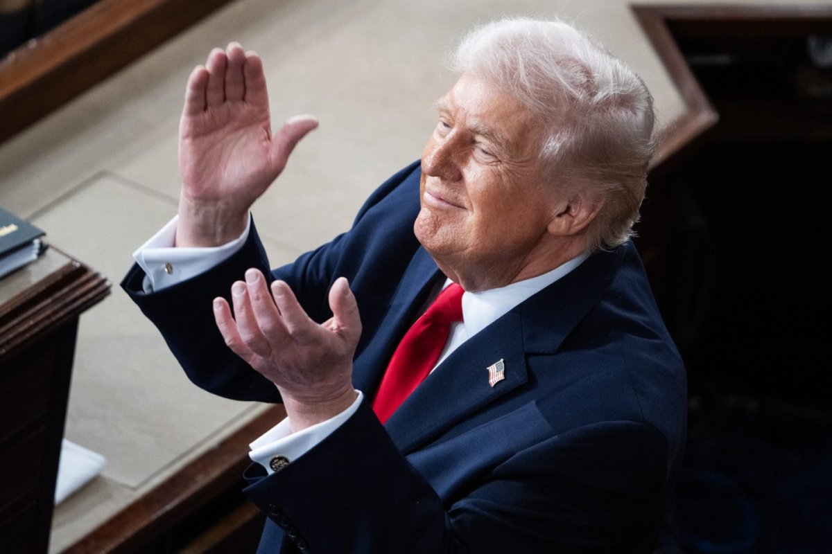 ABŞ prezidenti Donald Tramp dünyanın ən güclü yenidənqurmasını elan etdi