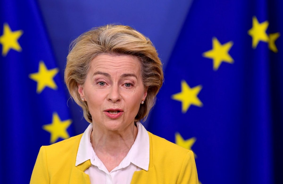 Ursula fon der Leyen: Macarıstan Avropanın yoluna qayıdıb