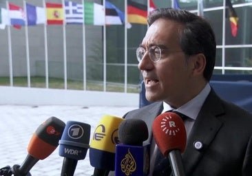 İspaniya naziri Almaniyanı ikiüzlü və gücsüz dövlət adlandırdı