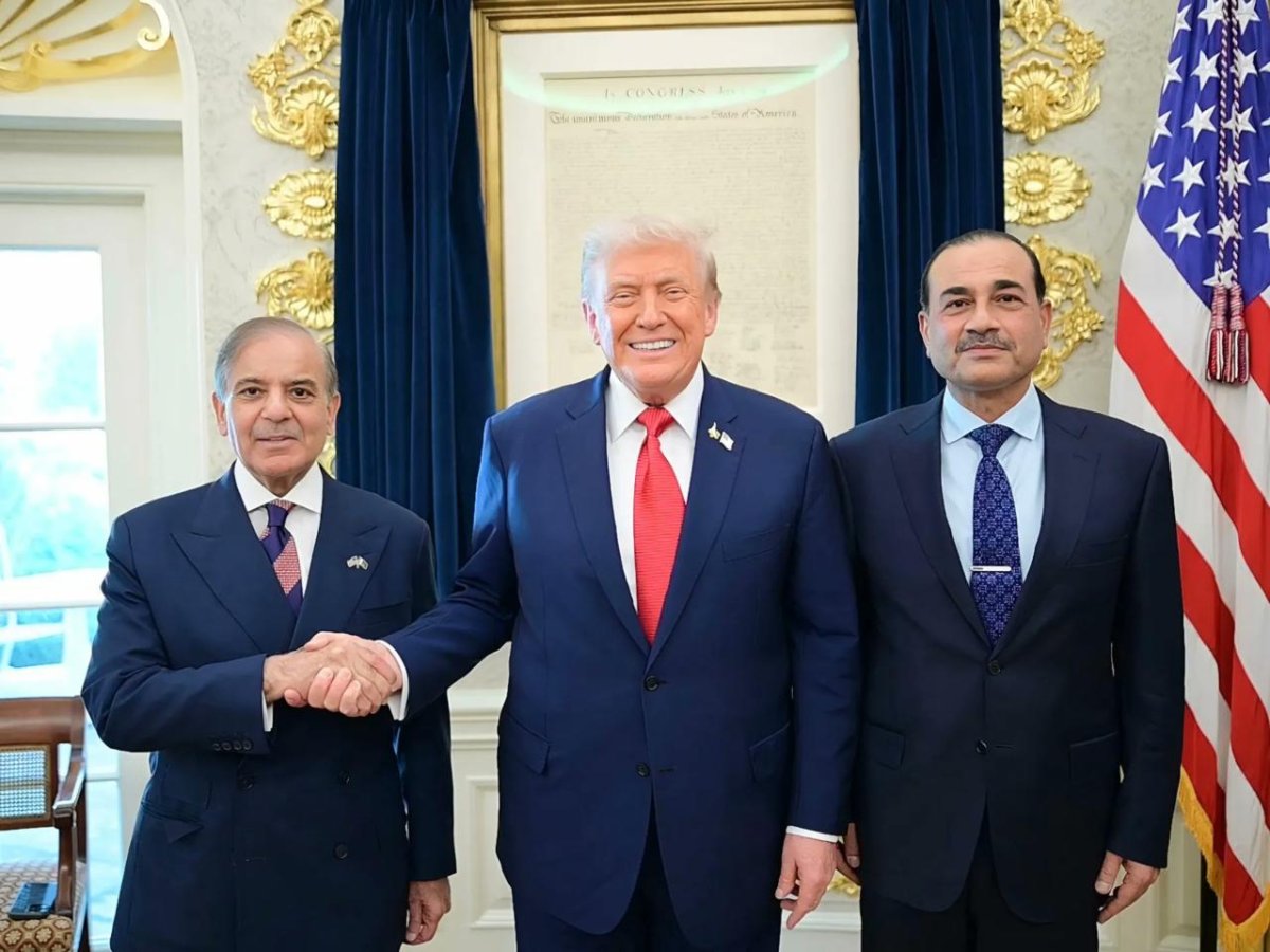 Donald Tramp Pakistanı tərifləyib