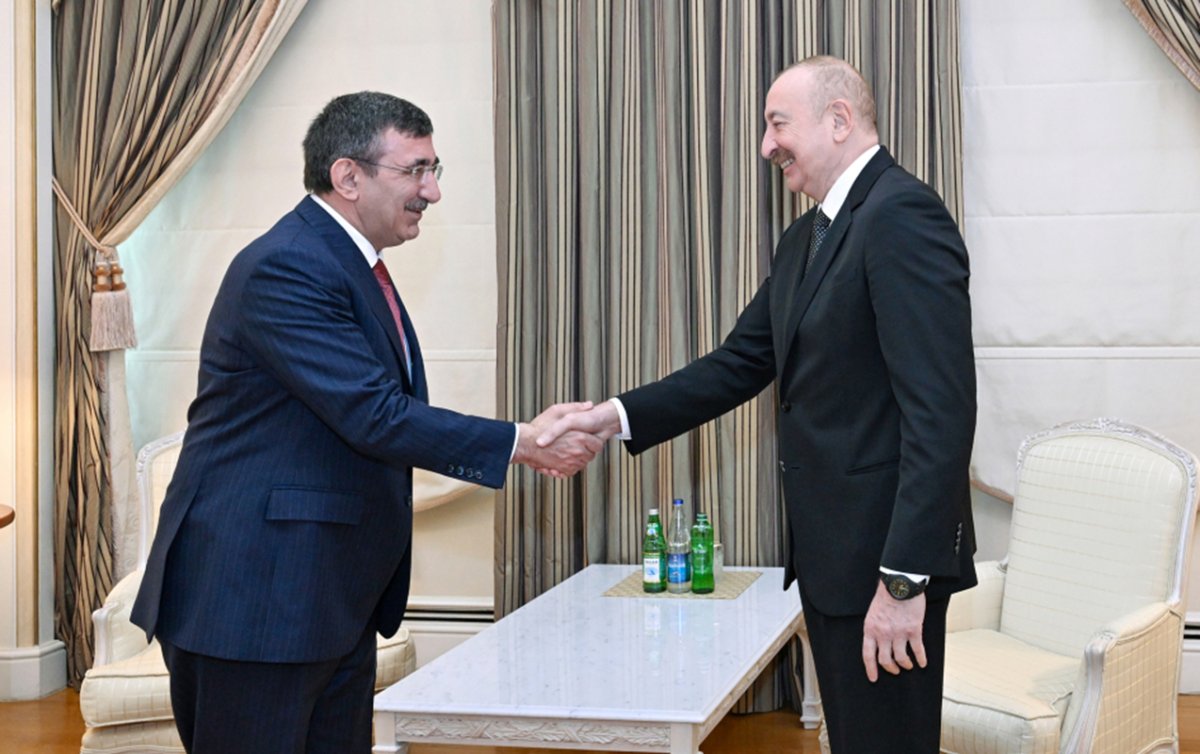Prezident Cevdet Yılmazı qəbul etd