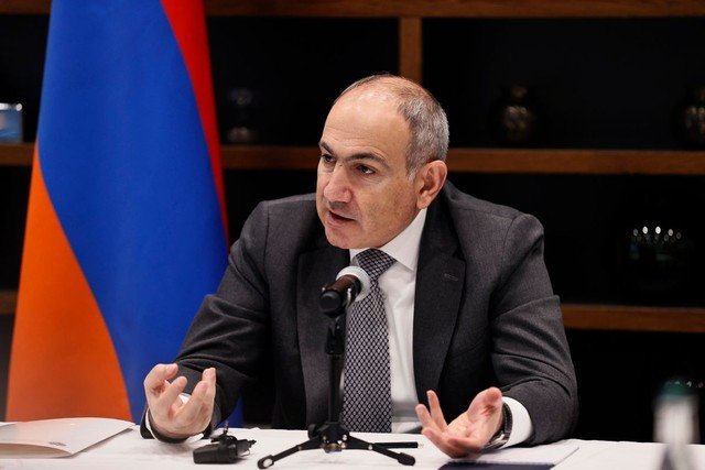 Paşinyan “xəyal dünyasında yaşamamalıyıq” dedi