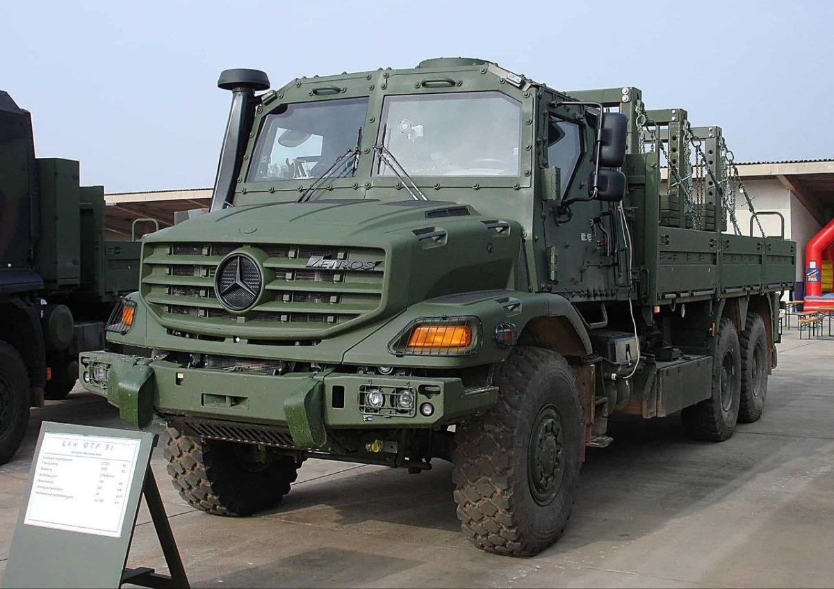 Mercedes-Benz silah sənayesinə qayıdır