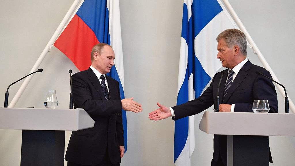Helsinki Rusiya ilə gərginliyi artırır