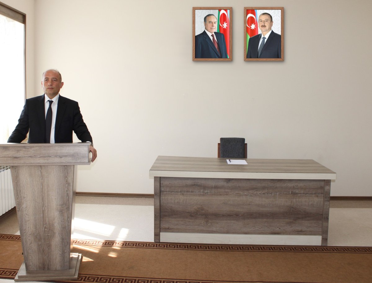 Rəcəb Rəhimli Vənənd kəndində səyyar qəbul keçirib