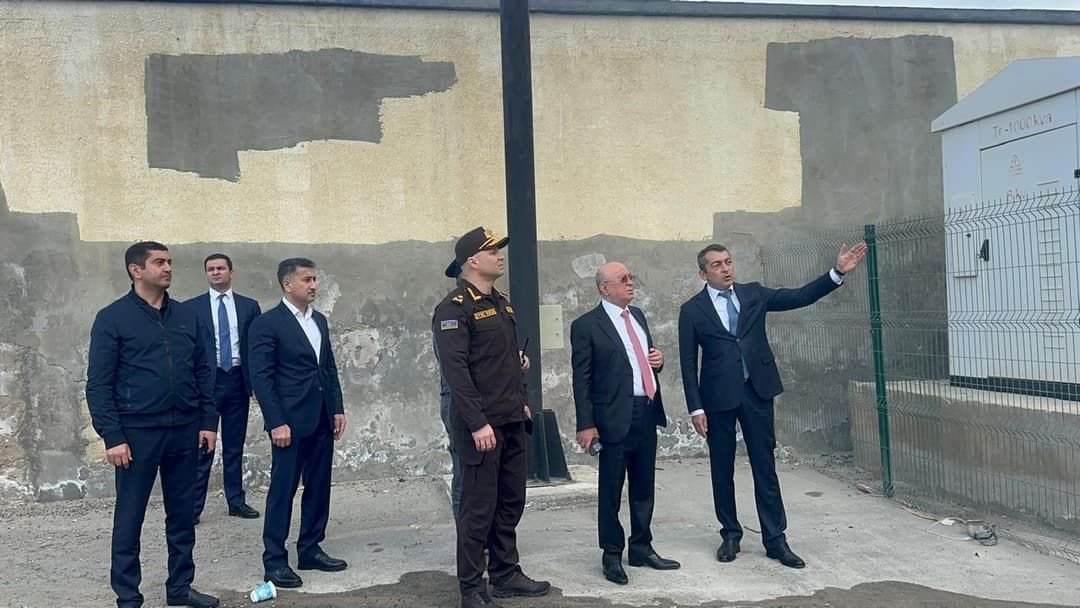 Kəmaləddin Heydərov yanğın yerinə gəldi