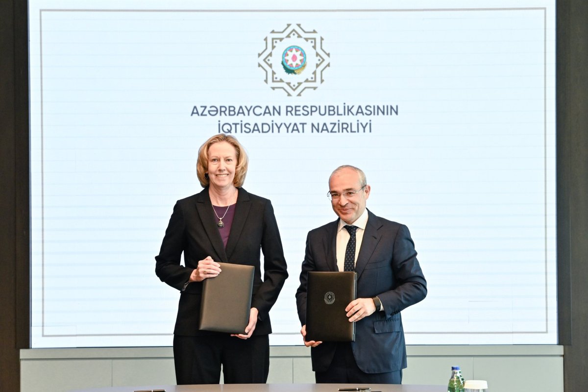 İqtisadiyyat Nazirliyində bp şirkətinin yeni baş icraçı direktoru ilə görüş keçirilib