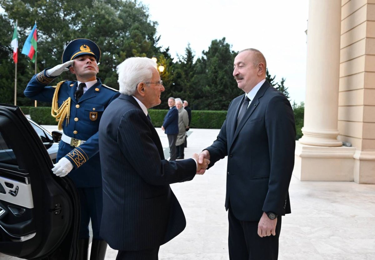 İlham Əliyev İtaliya Prezidentini təbrik edib