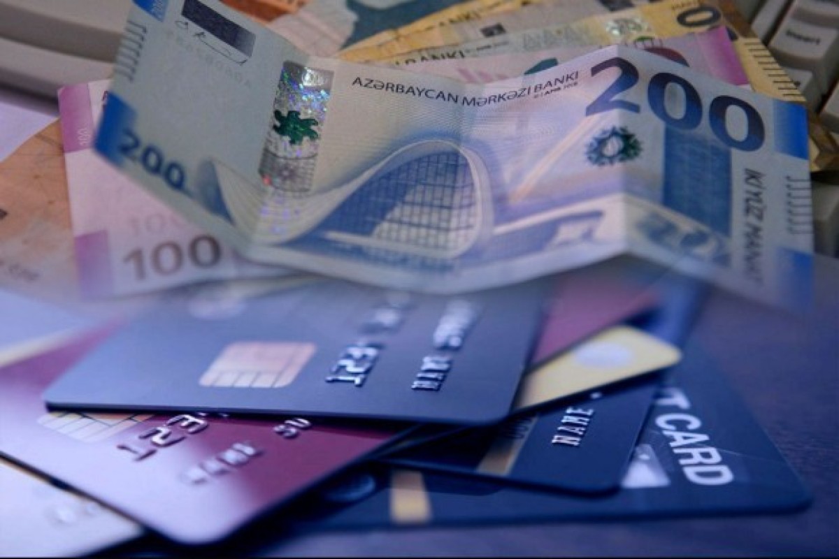 Maaş və pensiya kartları ilə bağlı Mərkəzi Bankdan AÇIQLAMA