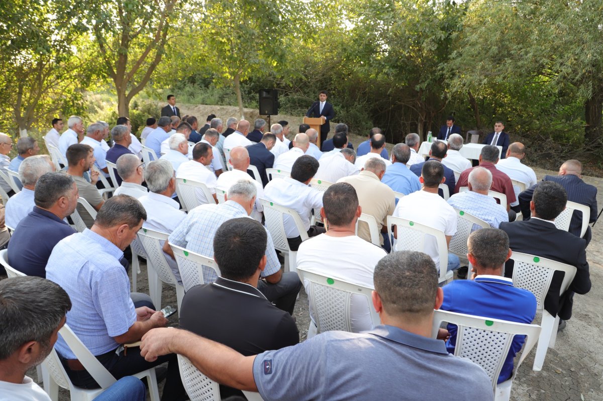 Neftçalanın icra başçısı səyyar görüş keçirib - FOTOLAR