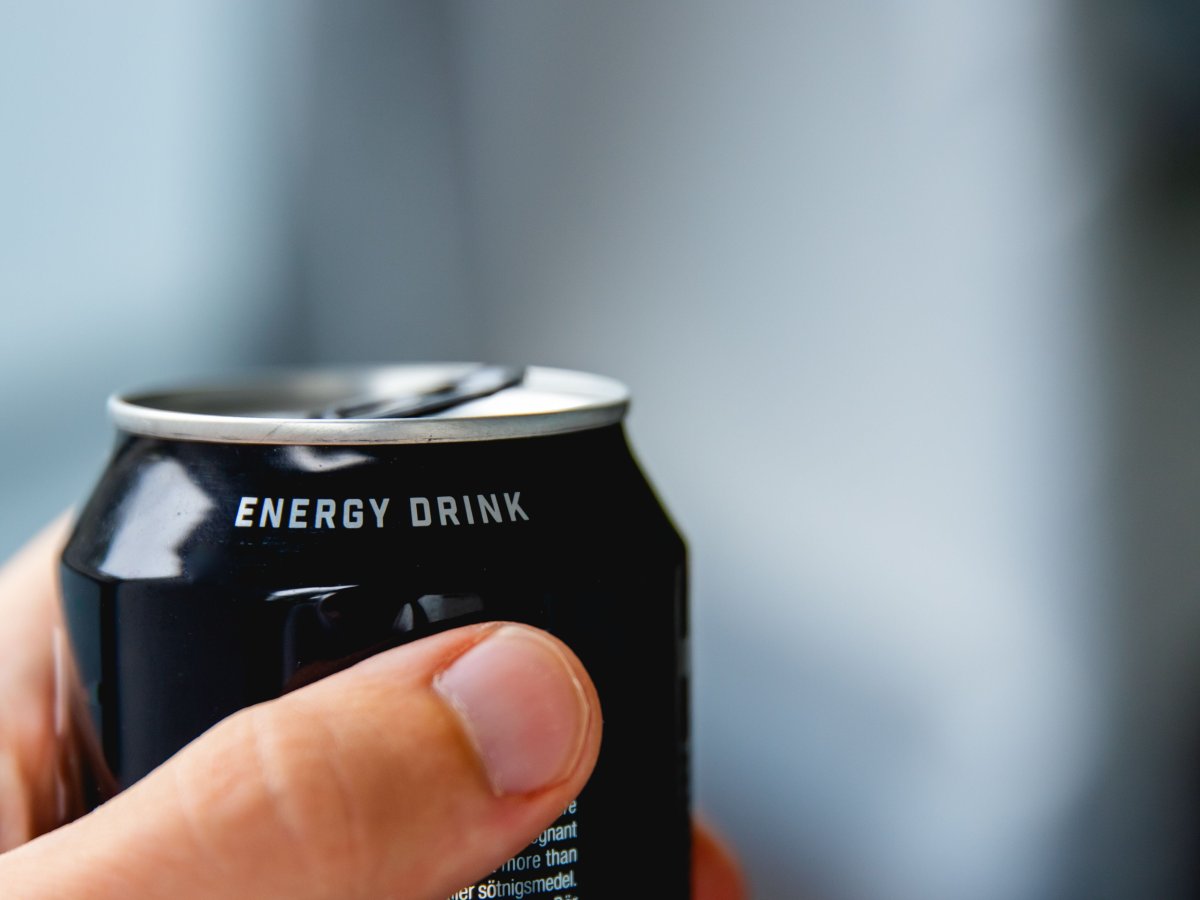 Energetik içkilərin ömrü 25 il qısaltdır