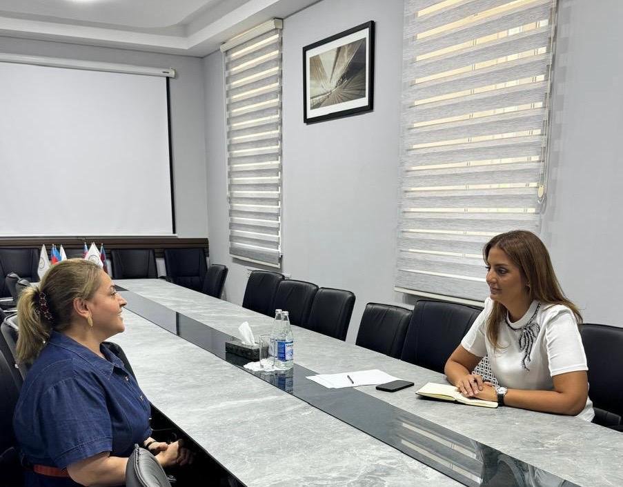 Könül Nurullayeva vətəndaşlarla görüşüb