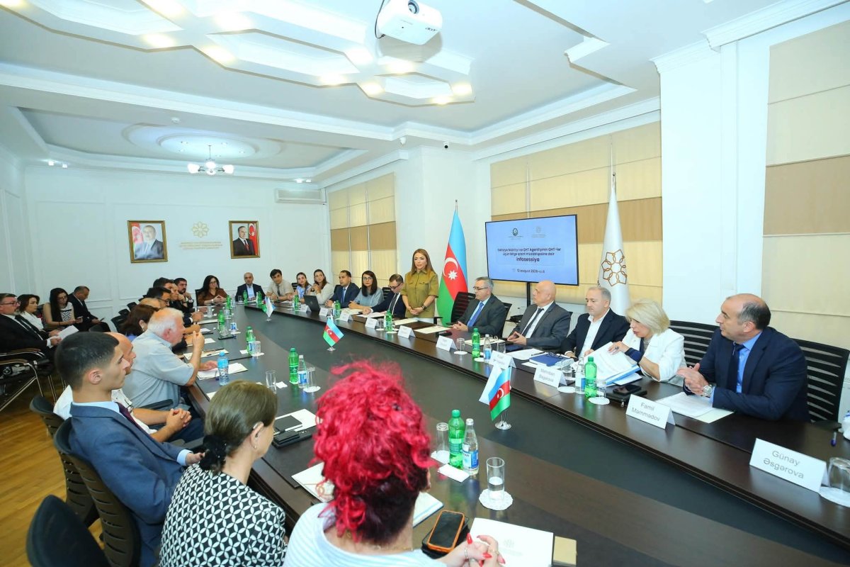 Səhiyyə Nazirliyi və QHT Agentliyi QHT-lər üçün birgə infosessiya keçirib