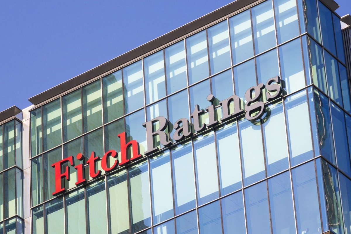 “Fitch” Mərkəzi Bankın islahatlarını yüksək qiymətləndirdi: Bank sektorunun dayanıqlığı artır