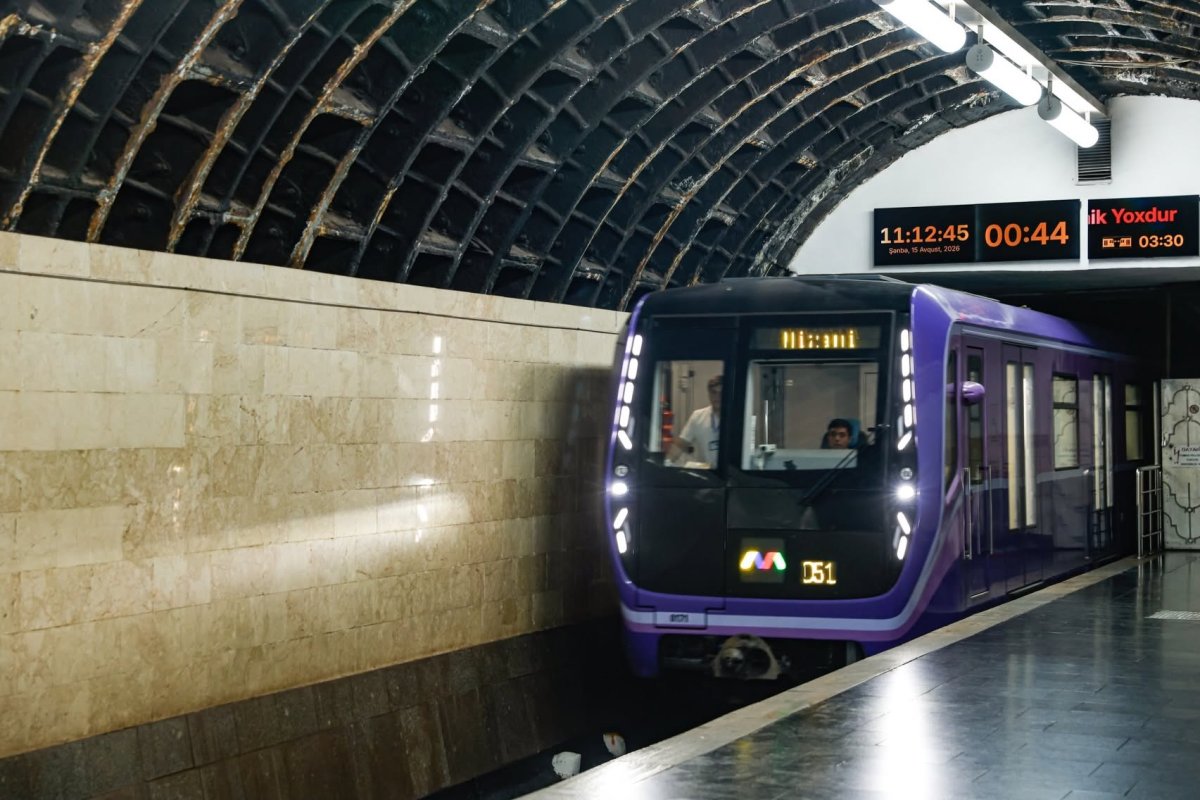 Bakı metrosunda qatarların hərəkət intervalı azaldılacaq?