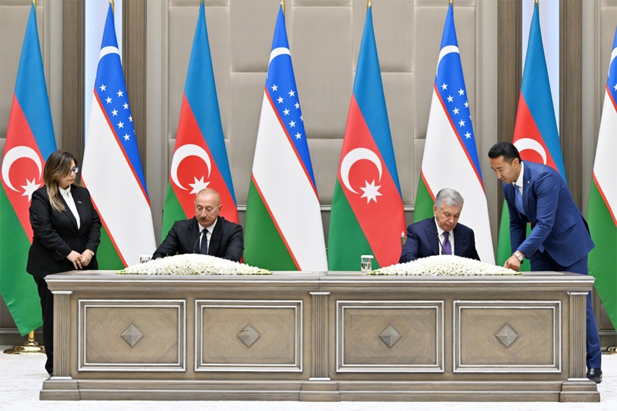 Azərbaycan və Özbəkistan arasında sənədlərin imzalanması və mübadiləsi oldu