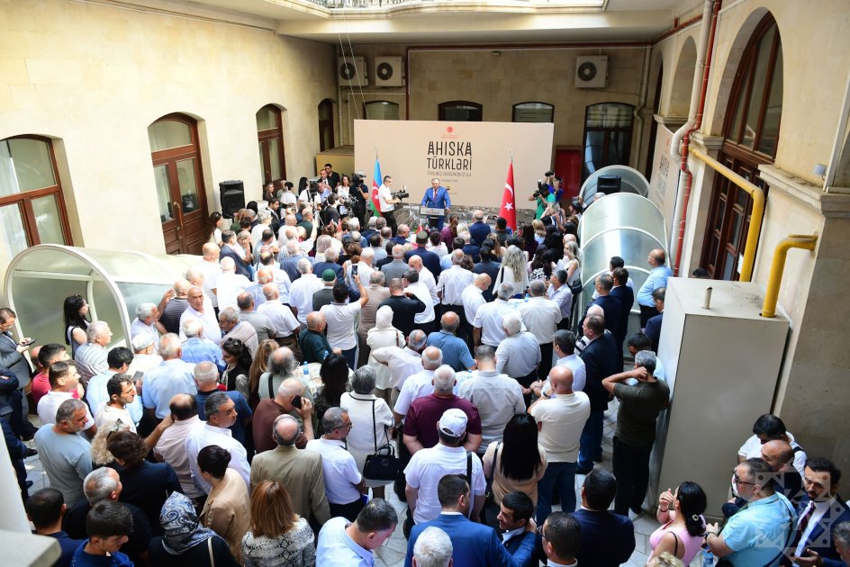Bakıda “Ahıska türkləri – itmiş sürgünün izində” sərgisi açılıb - FOTOLAR