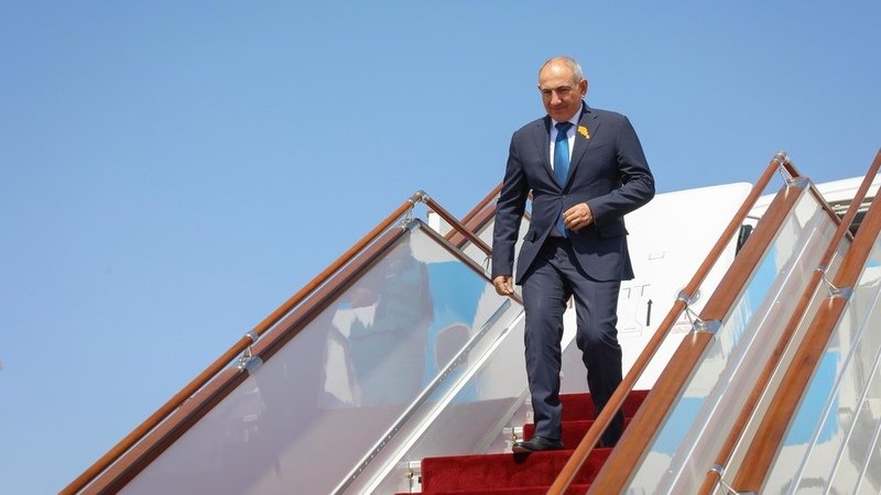 Putin Ermənistanın Aİ-yə inteqrasiyasını qanuni adlandırıb