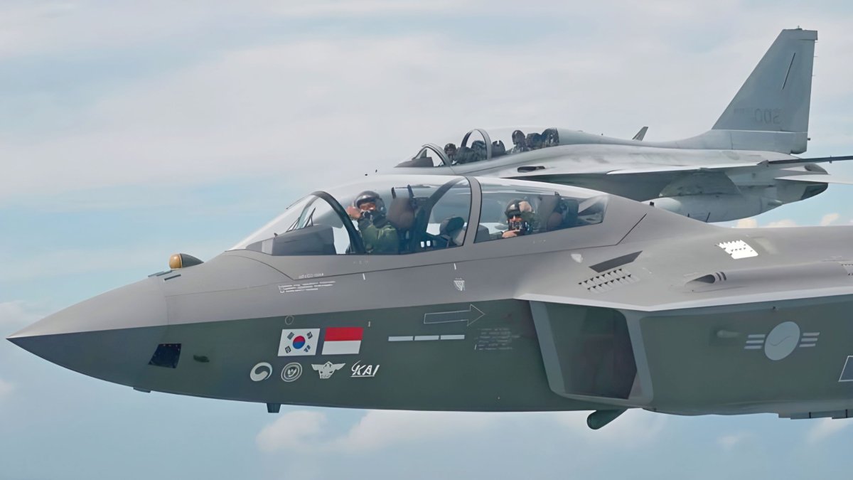 Cənubi Koreya ilk seriyalı KF-21 qırıcısını təhvil verib
