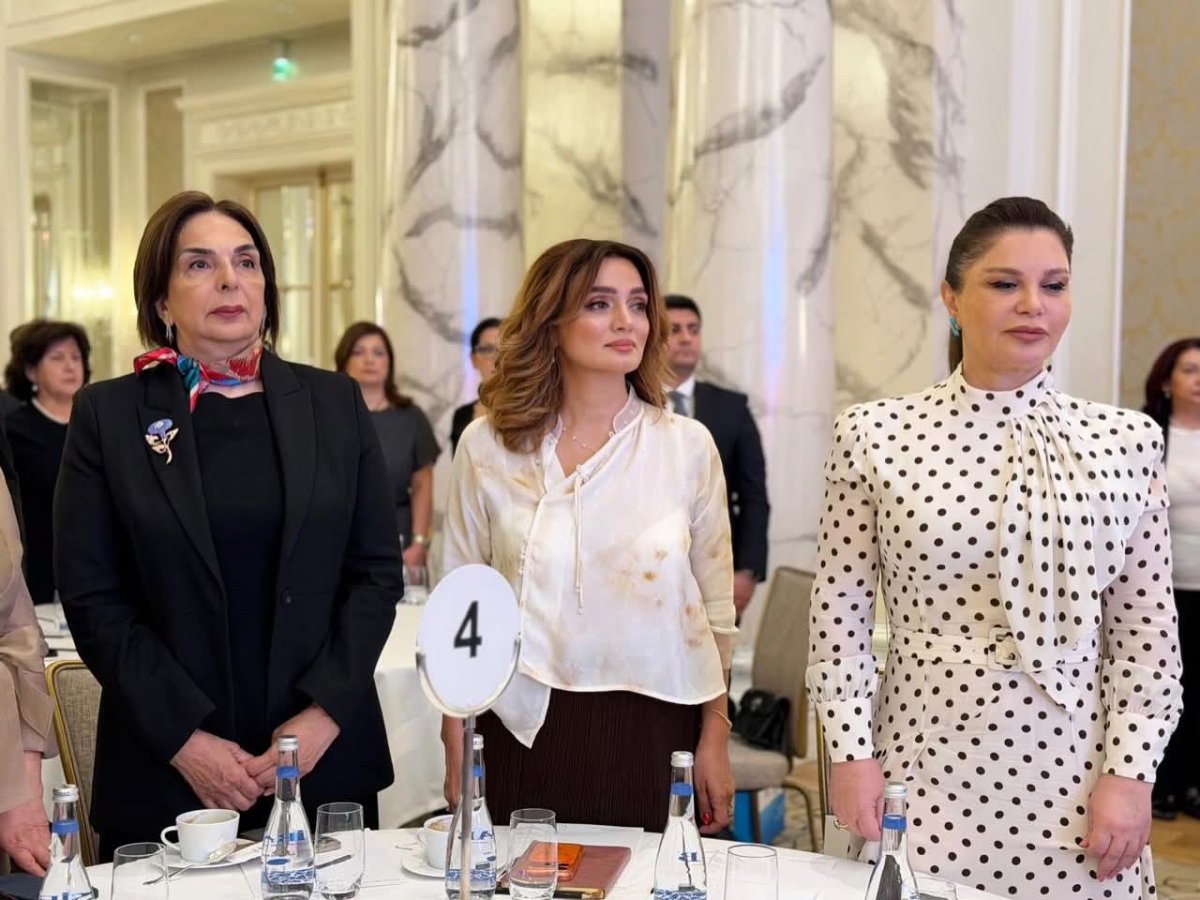 İctimai səhiyyənin aktual məsələləri müzakirə olunub