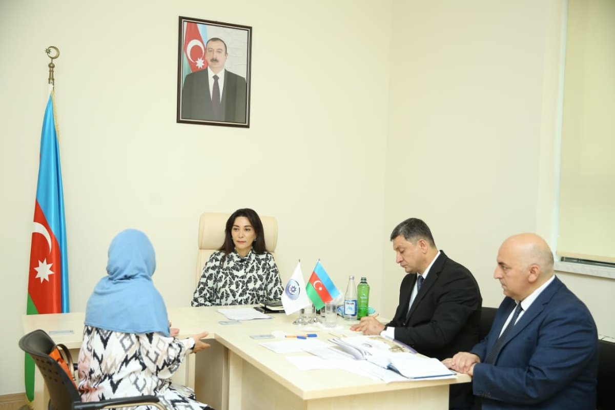 Ombudsman Səbinə Əliyeva Lənkəranda vətəndaşları qəbul edib