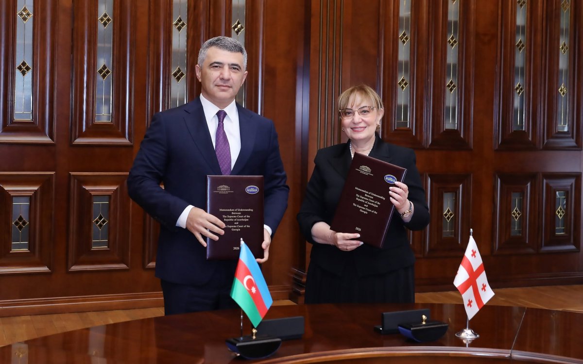 Azərbaycan və Gürcüstanın ali məhkəmələri arasında Memorandum imzalanıb