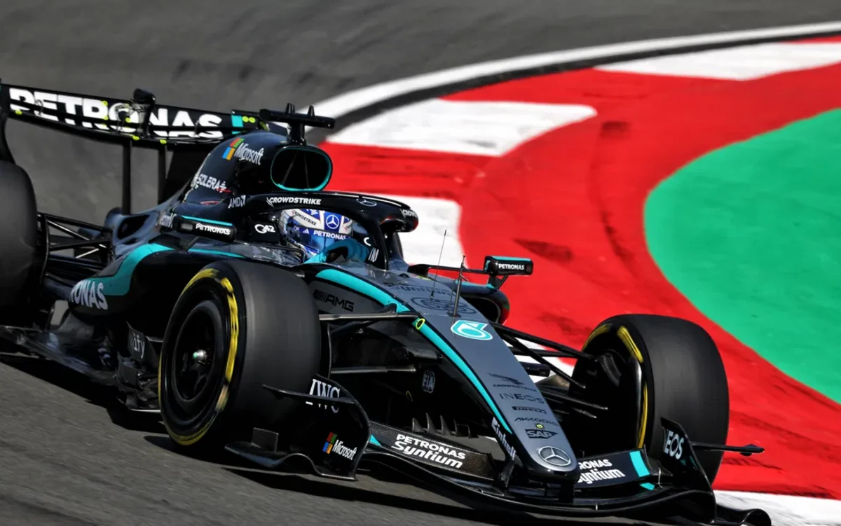 Bakının Formula 1 qazancı: Turistlər pulu nəyə xərcləyir?
