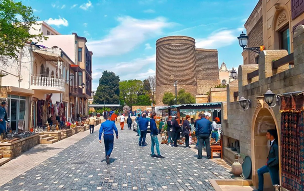 Azərbaycana turist axını xeyli azalıb - RƏSMİ RƏQƏMLƏR