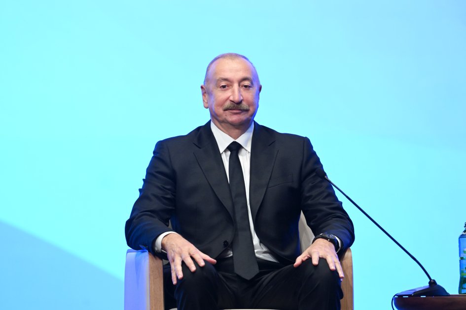 Prezident II Azərbaycan Beynəlxalq İnvestisiya Forumunda iştirak edib - Şəkil 6