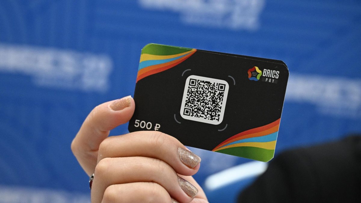 BRICS Pay şirkətlərarası birbaşa ödənişləri sınaqdan keçirəcək