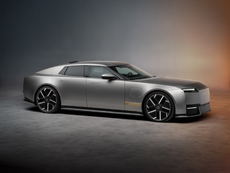 Jaguar yeni elektrik GT-si ilə premium bazara girir