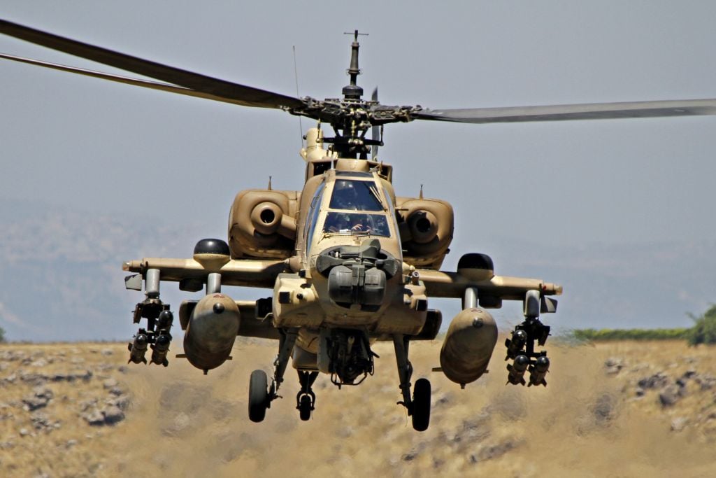 Səudiyyə Ərəbistanında hərbi helikopter qəzaya uğrayıb, iki zabit ölüb