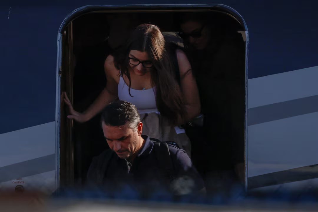 Flavio Bolsonaro: Braziliyadan qaçmamışam, heç bir cinayət törətməmişəm