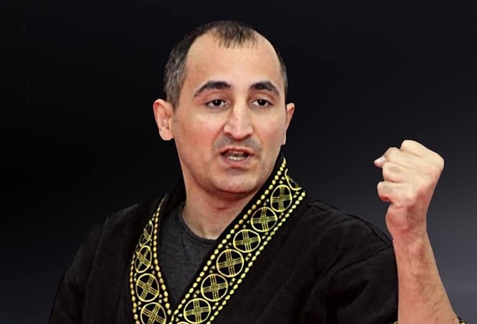«Kutsan» Vasif Namazovun doğum günüdür