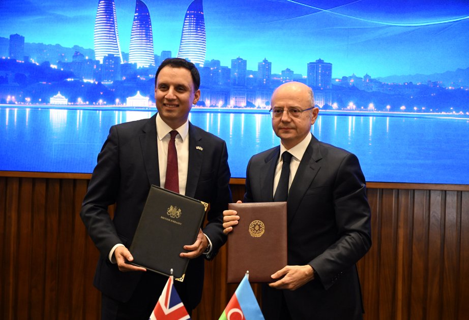 Azərbaycan və Böyük Britaniya arasında əməkdaşlığa dair 4 sənəd imzalanıb