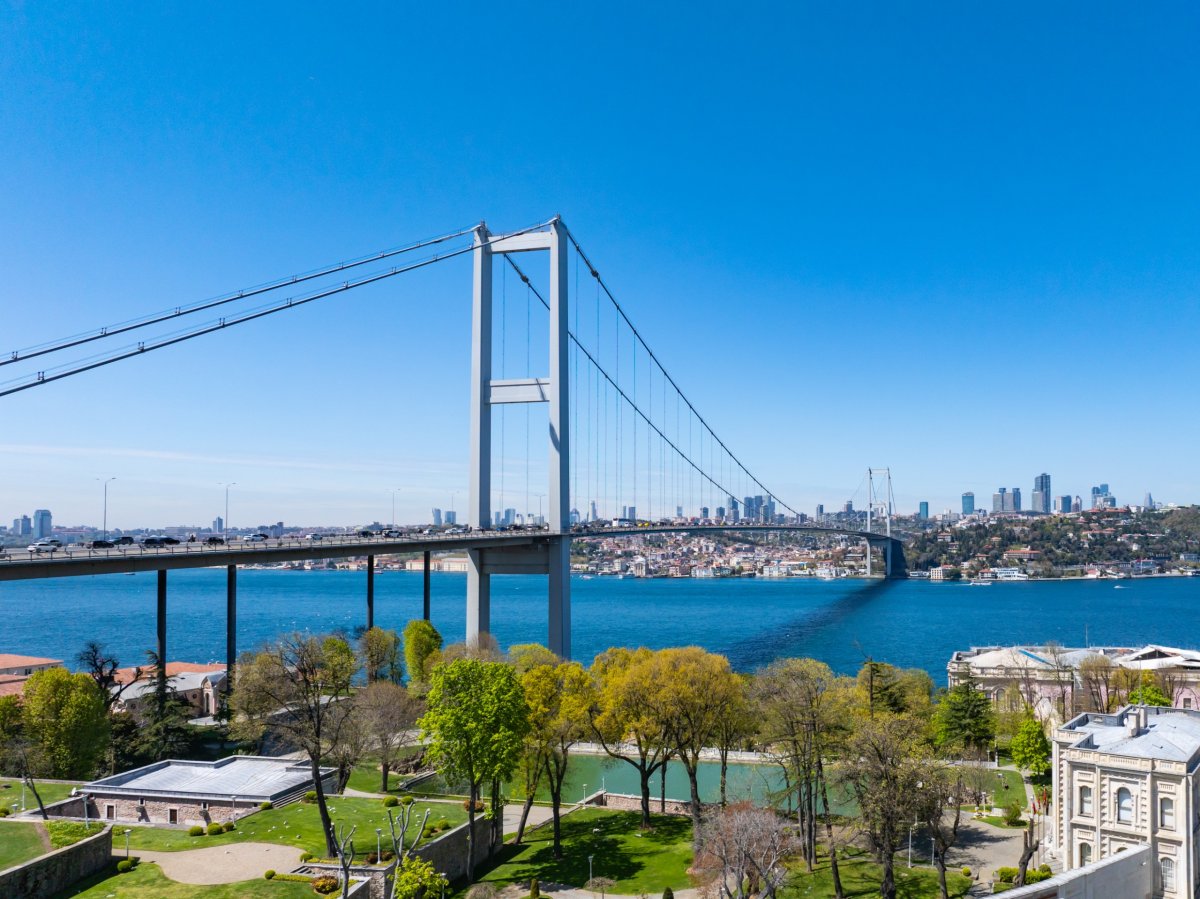 İstanbulun Boğazında 25 illik möhtəşəm ənənə: Qitələri birləşdirən yarışdan şəhərin gizli gözəlliklərinə açılan qapı