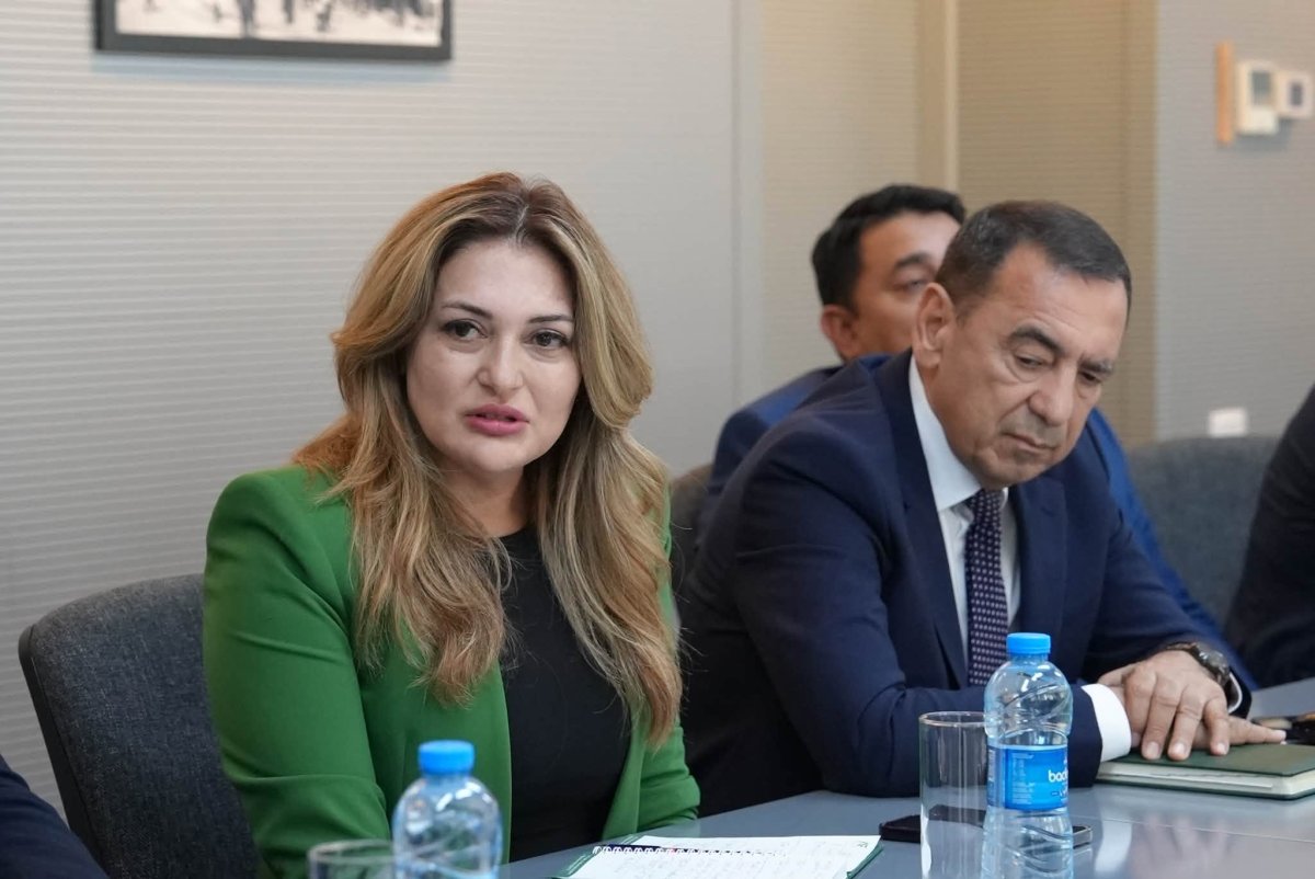 Nailə Kələntərli kollektivə təqdim olundu