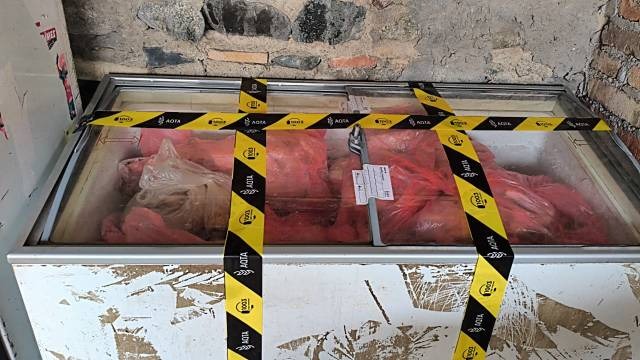 Gəncədə antisanitar şəraitdə dönər əti hazırlayan emal sexi aşkarlanıb