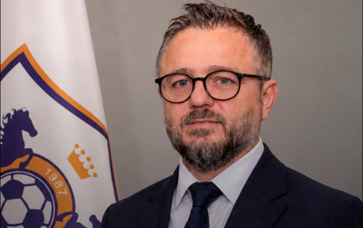 “Qarabağ”ın mətbuat katibi vəzifəsindən ayrıldı